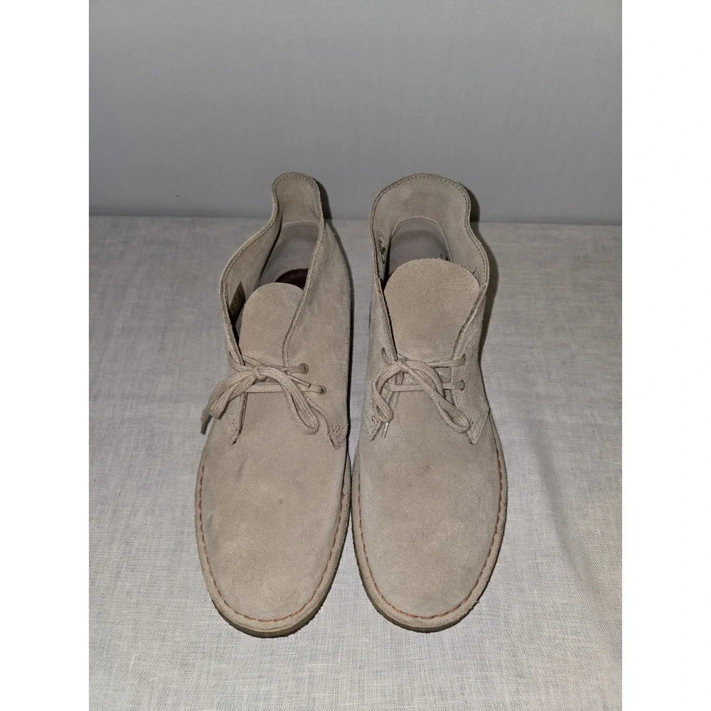 Clarks Originals Charles F Stead Chukka Ankle Boots Mens Sz US 9.5 Suede Beige